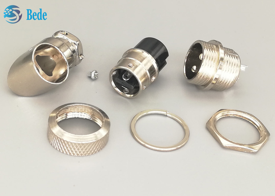Soldadura material liga de zinco masculina e fêmea de GX16 2 Pin Aviation Connector Plug 90 Dehree