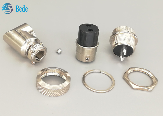 Soldadura material liga de zinco masculina e fêmea de GX16 2 Pin Aviation Connector Plug 90 Dehree