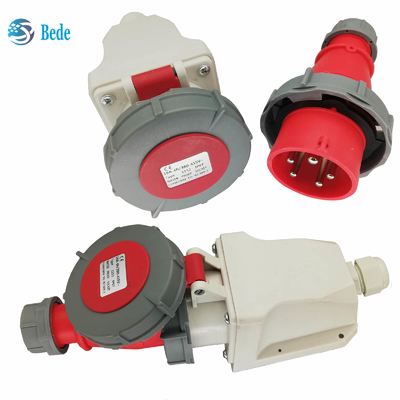 Tomada 3P+N+E e soquete industriais IP67 AC220-415V parede de 16 e 32 ampères que monta o tipo