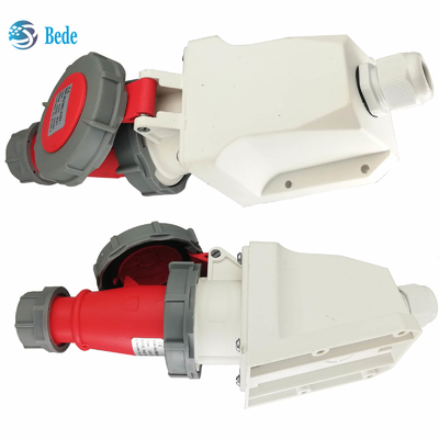 3P+E Soquete de tomada industrial Corrente nominal 32A Voltagem 380~415V Tipo de montagem na parede